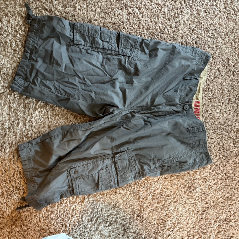 UNIONBAY Gray Cargo Shorts for Men